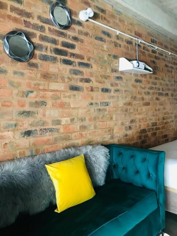 Cozy Apartment In The Center Of Maboneng With Free Wifi Johannesburgo Exterior foto